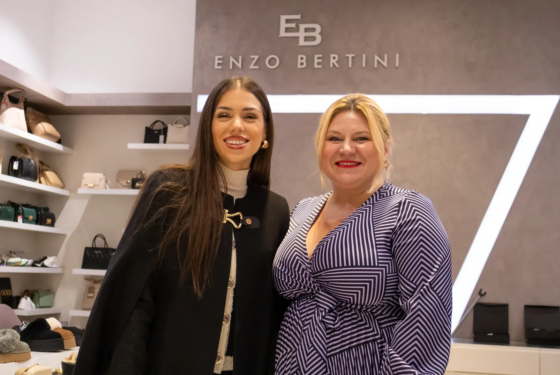 cezara munteanu eveniment enzo bertini 3 cezara munteanu eveniment enzo bertini 3