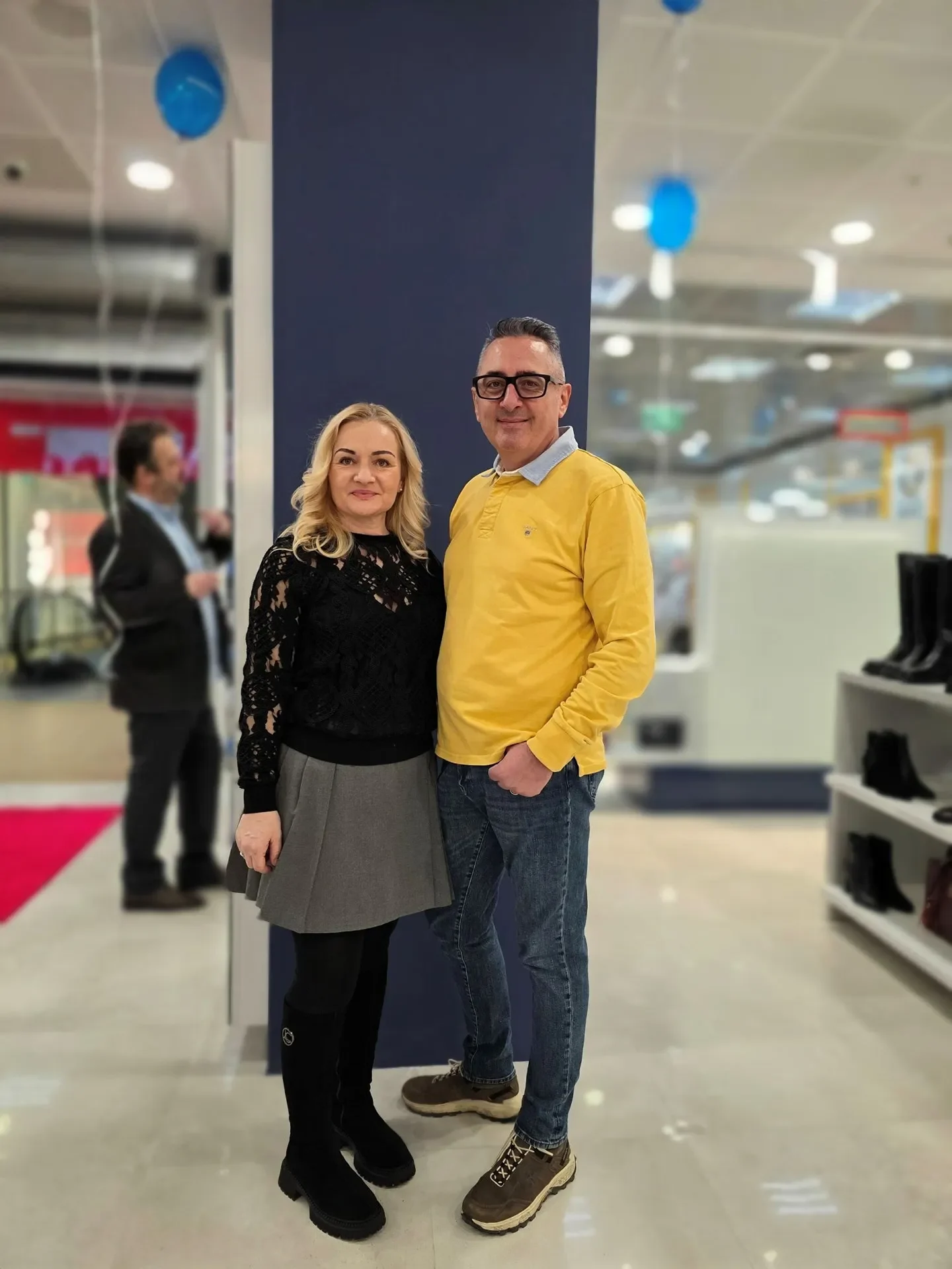 adrian cazu director dezvoltare benvenuti manuela maghiari area manager nord vest benvenuti