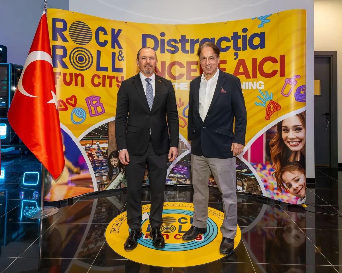 ambasadorul turciei in romania proprietarul rockn roll fun city
