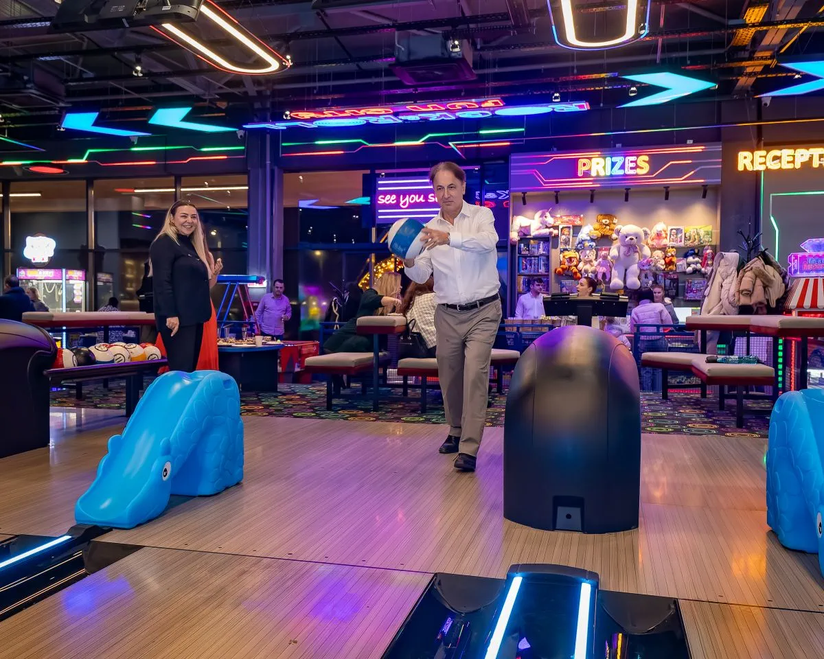 atmosfera rockn roll fun city cosmopolis 11