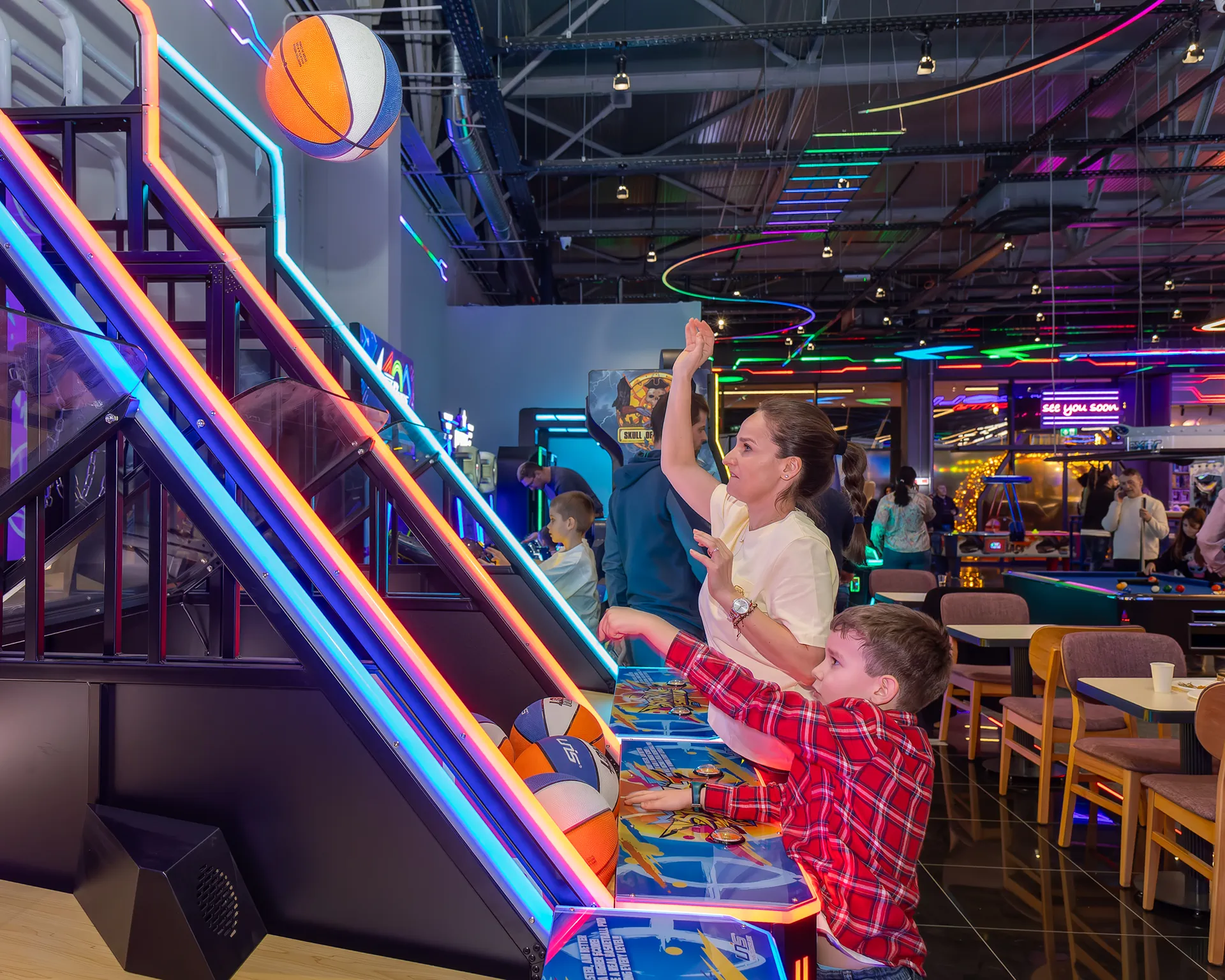 atmosfera rockn roll fun city cosmopolis 5