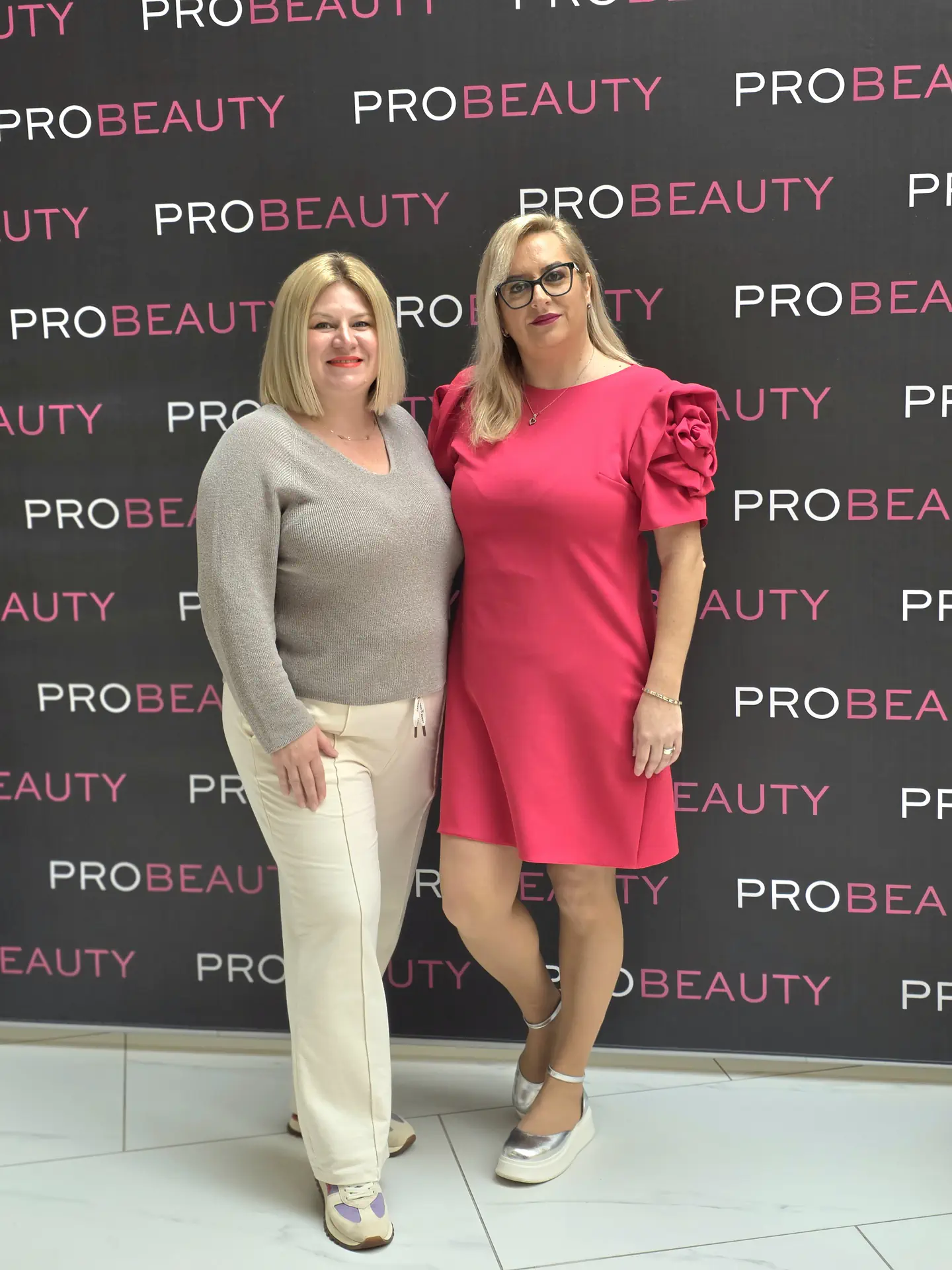 claudia miler monica cazu deschidere probeauty mall moldova claudia miler monica cazu deschidere probeauty mall moldova