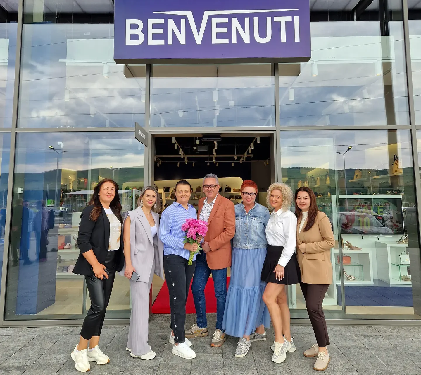 Echipa Benvenuti Urbano Shopping & Living
