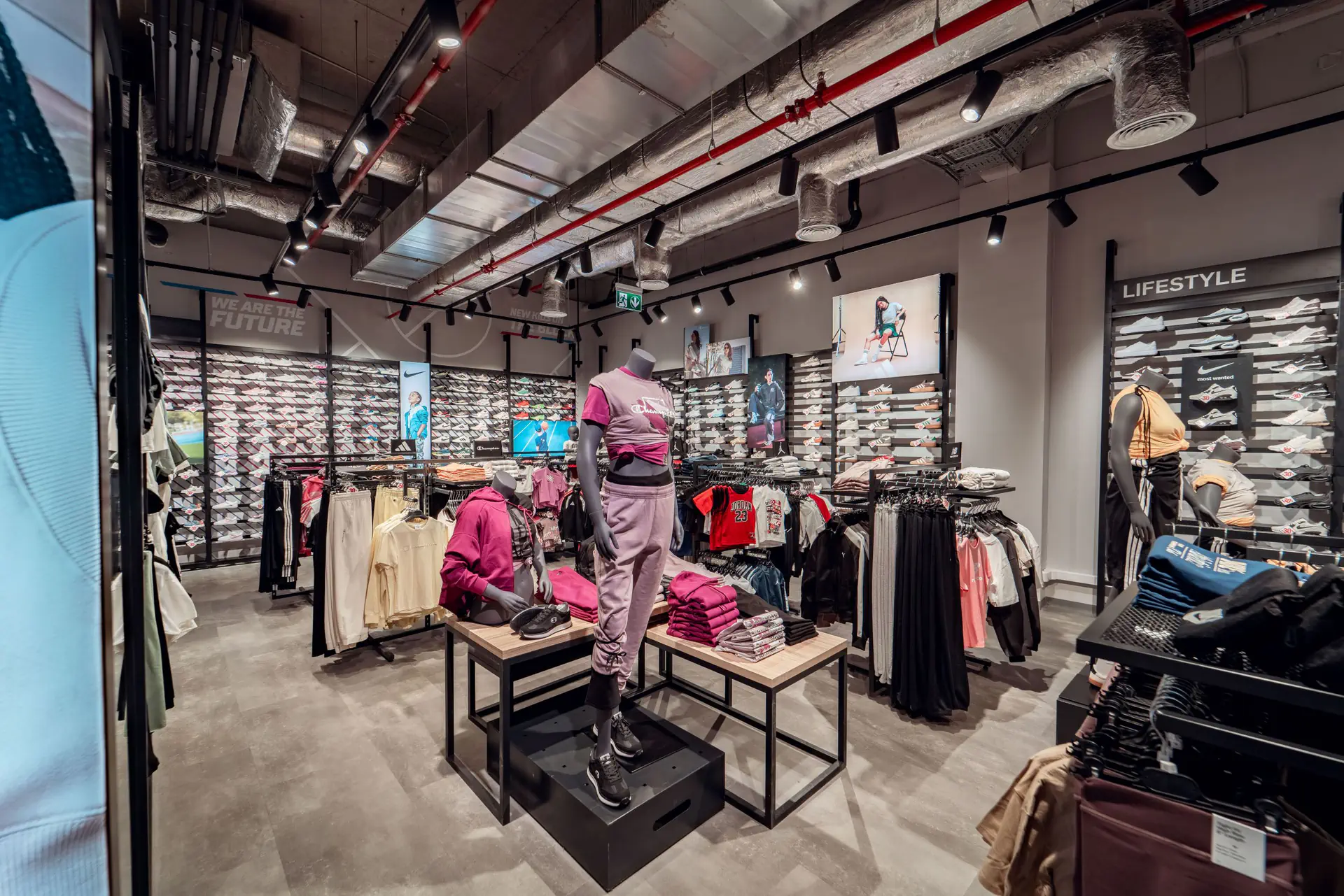 sport vision palas mall iasi 3 sport vision palas mall iasi 3
