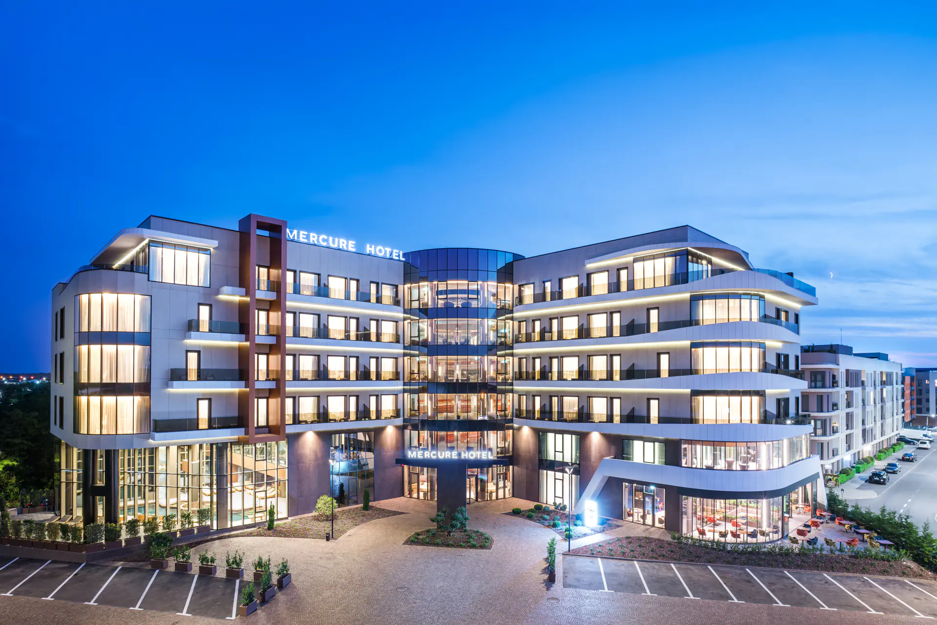 facade mercure oradea facade mercure oradea