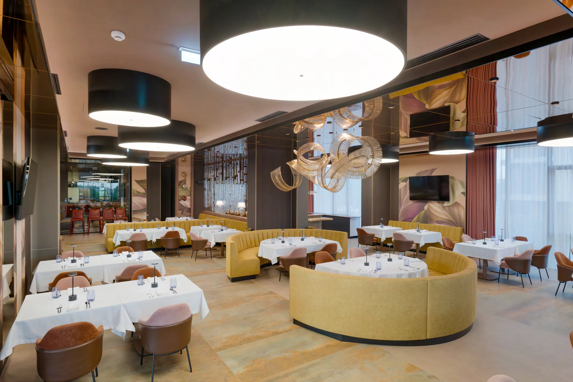 mercure oradea rei restaurant2 mercure oradea rei restaurant2